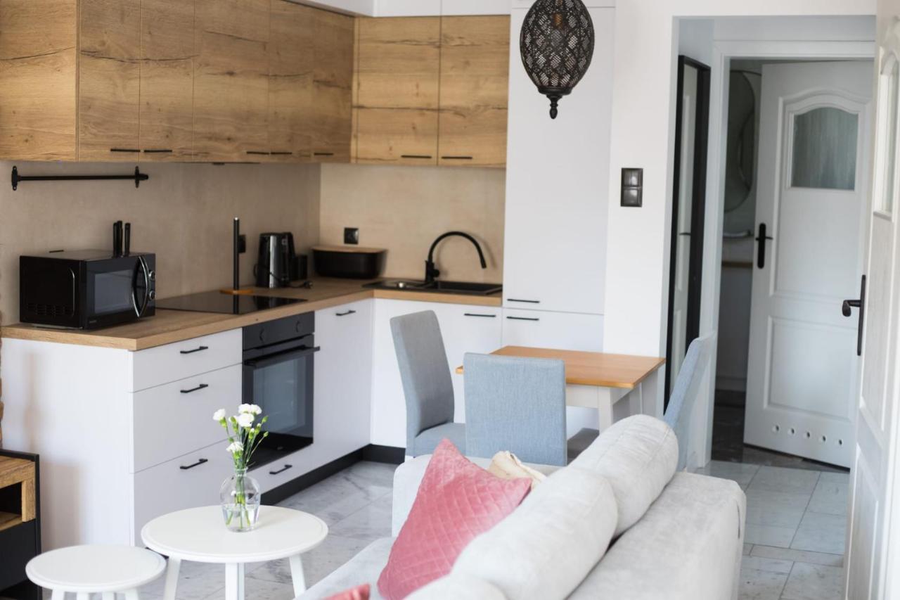 Apartament Mietowy Rumianek Lwowek Eksteriør bilde